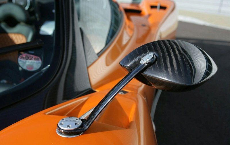 Illustration for article titled Ten Gorgeous Car Parts